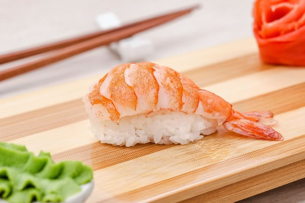 sushi-s-krevetkoj